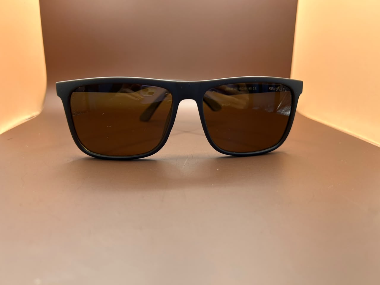 Óculos de Sol Retangular Casual - Renovare