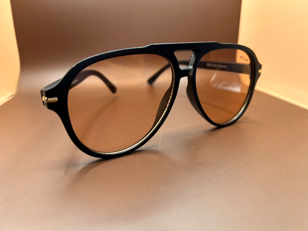 Foto adicional — Óculos de Sol Aviador Bold - Lentes Âmbar (Proteção UV400) Renovare