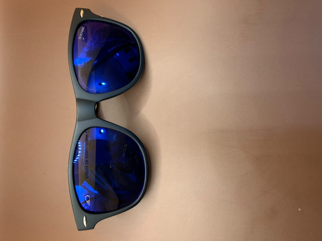 Foto adicional — Óculos de Sol Wayfarer com Lentes Polarizadas