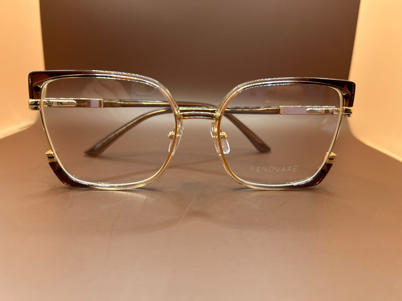 Óculos de Grau Feminino Quadrado Grande Renovare Dourado/Champagne