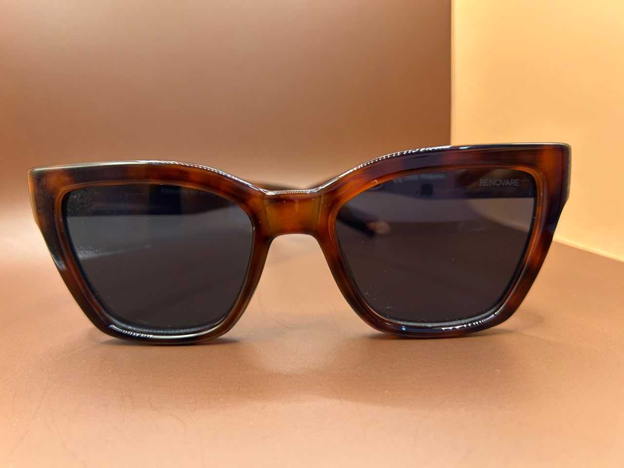 Óculos de Sol Feminino Renovare Tartaruga Quadrado Gatinho
