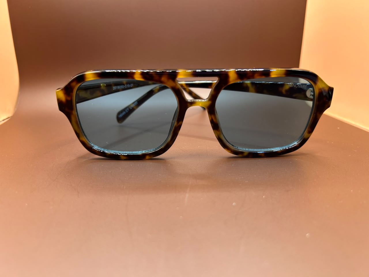 Óculos de Sol Aviador Tartaruga - Armação Estilo Tortoise com Lentes Escuras Renovare