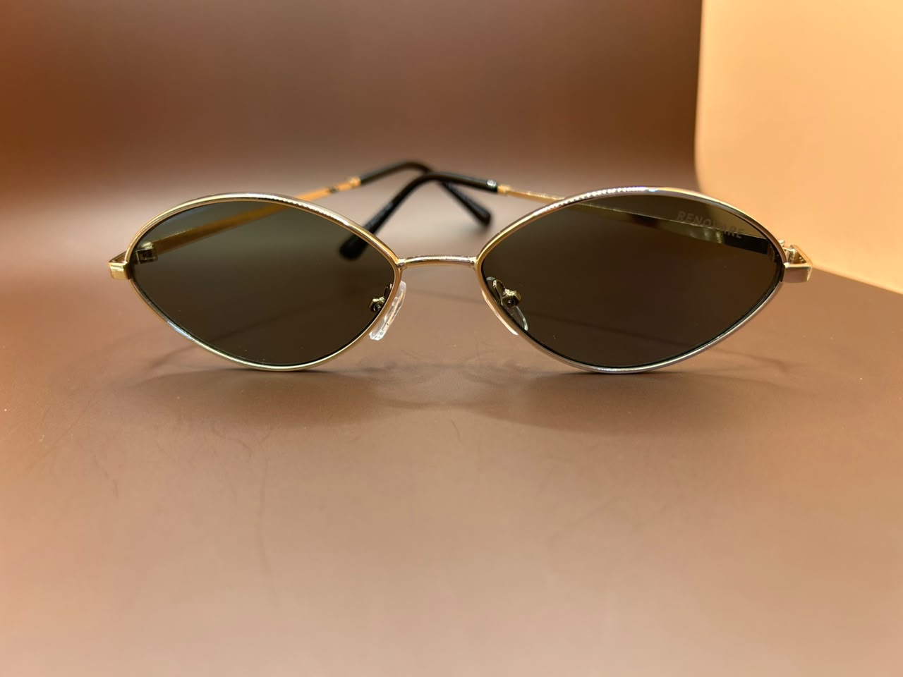 Óculos Solar Diamante Slim Anos 90 Renovare Vintage Lente Preta