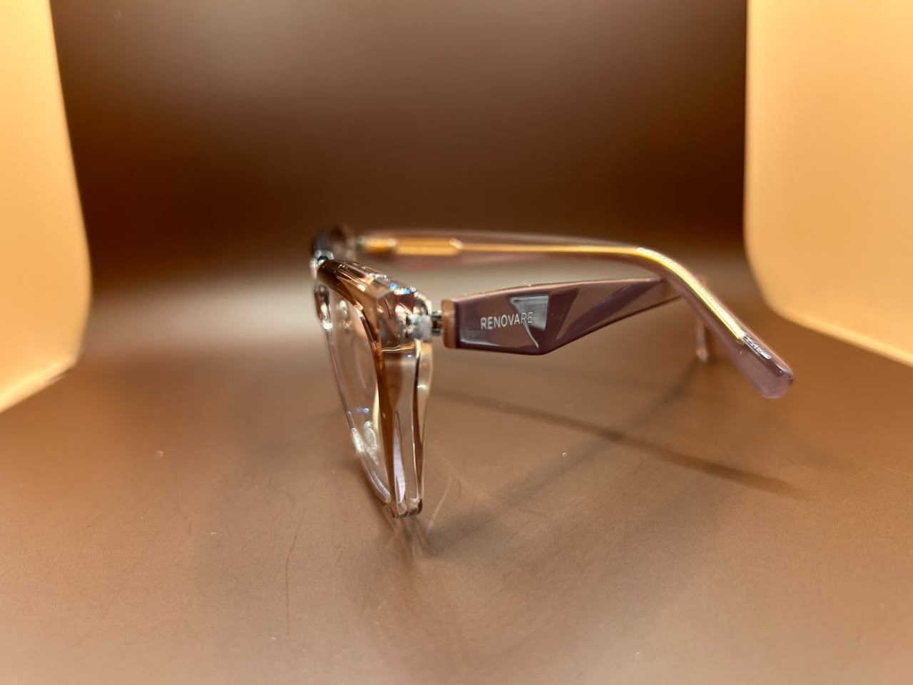 Foto adicional — Armação Feminina Renovare em Acetato Cristal Rosê com Detalhe Dourado